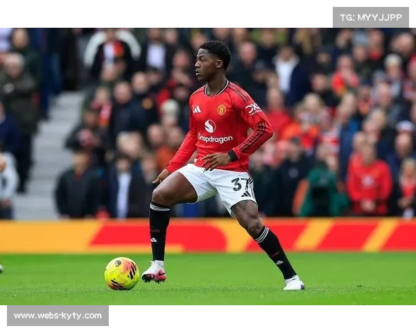 曼联主场2-0复仇热刺,B费达成红魔生涯参与200球里程碑